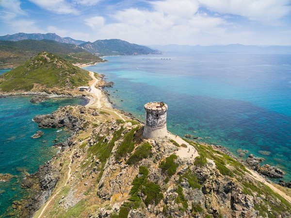 Découvrez la magie de la corse sur www.croisiere-plazza.com